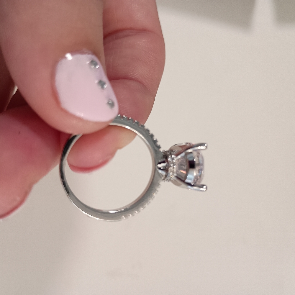 New 2 Carat Moissanite Engagement Ring/ For Every day Ring/ Best Gift - Picture 9 of 13